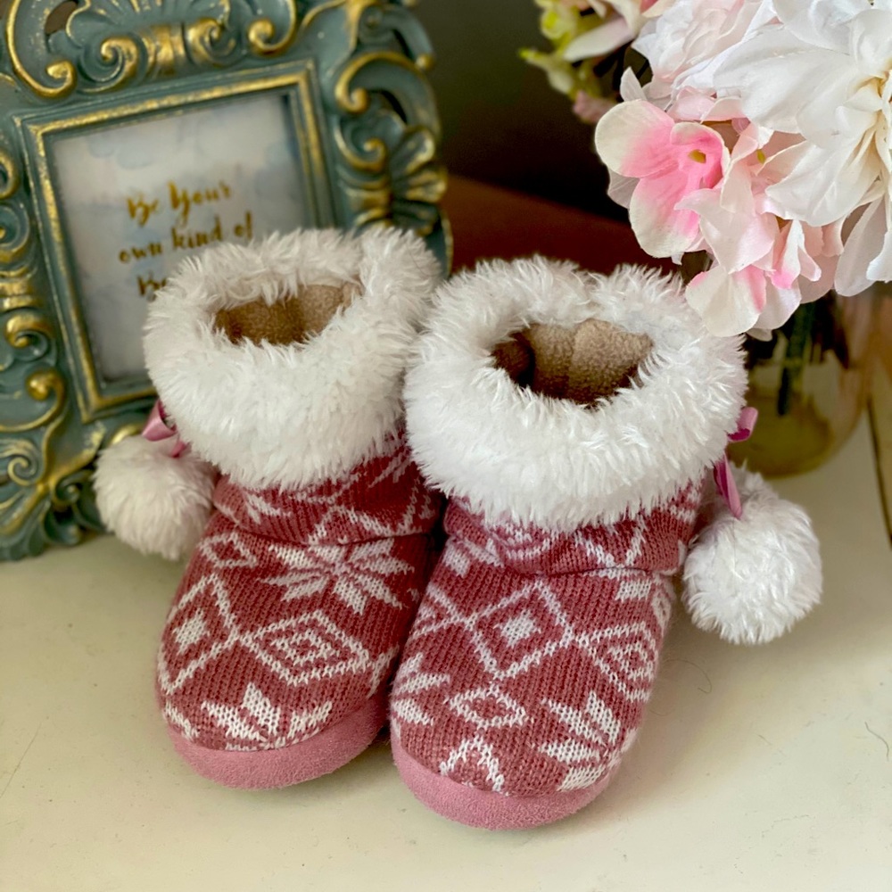 Cute comfy soft winter slipper booties (S) 5/6